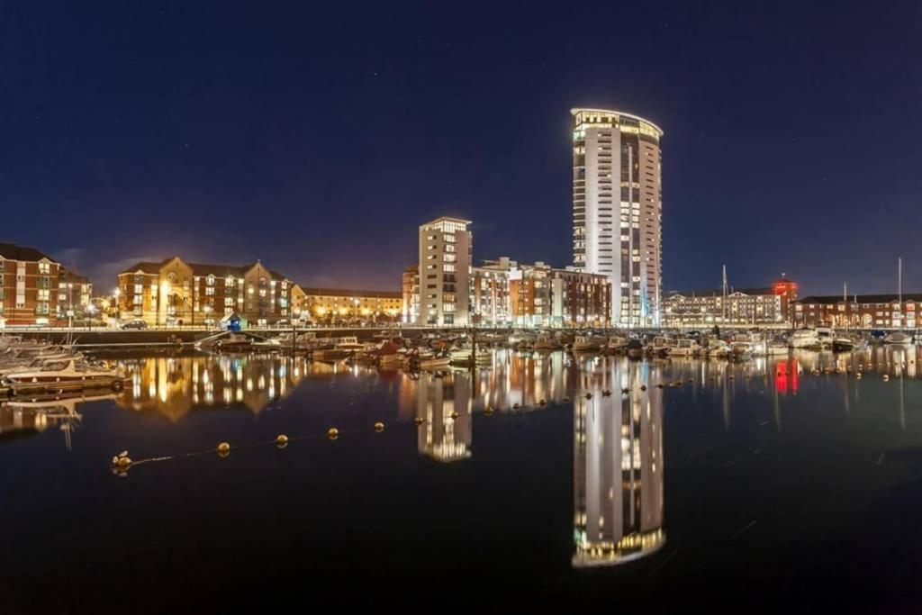 Beach On The Doorstep Meridian Tower Marina Swansea Leilighet Eksteriør bilde