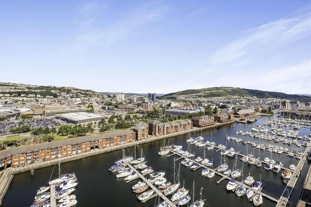 Beach On The Doorstep Meridian Tower Marina Swansea Leilighet Eksteriør bilde